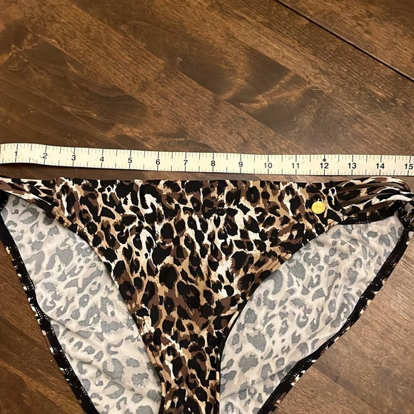 Animal print bikini bottom - Picture 6 of 8